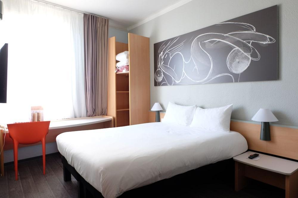 Ibis Daumesnil Porte Doree Hotel Paris