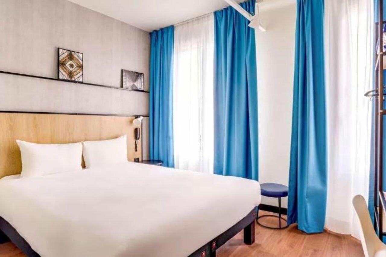 Ibis Daumesnil Porte Doree Hotel