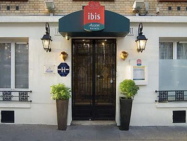 Ibis Daumesnil Porte Doree Hotel 3*