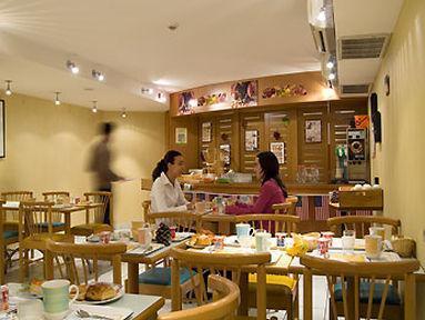 Ibis Daumesnil Porte Doree 3*