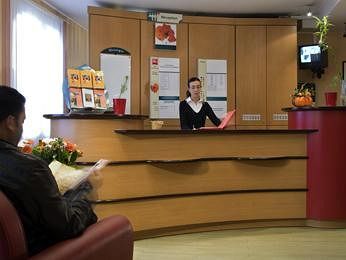 Ibis Daumesnil Porte Doree